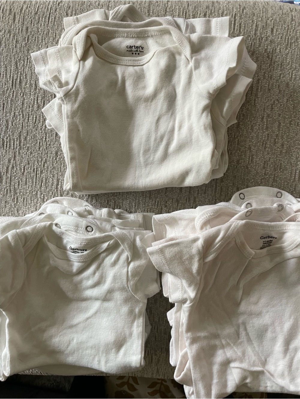 19 Gerber/Carters White Short-Sleeve Baby Bodysuits Bundle